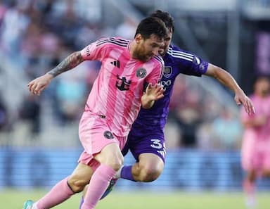 94分钟丢球0-3惨败！迈阿密3场不胜：梅西染黄，小马哥麻了